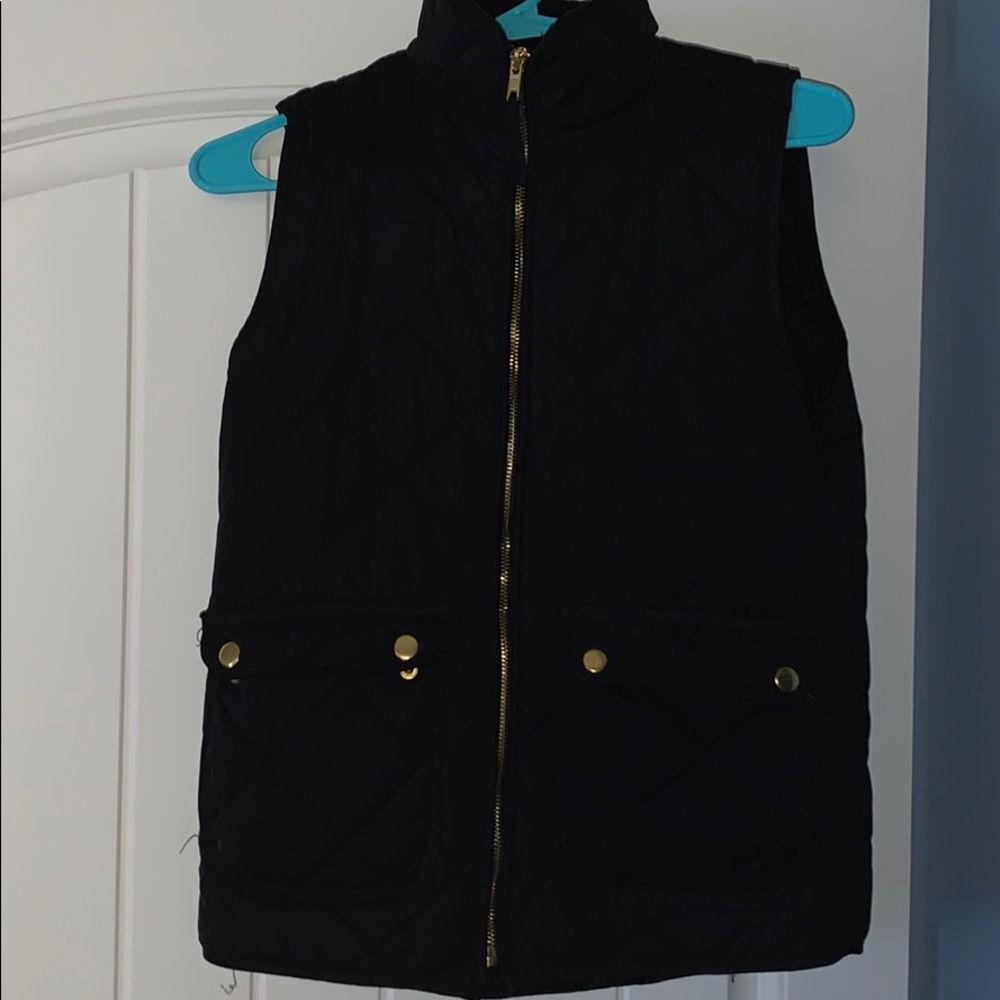 Like New Black Quilted Vest !